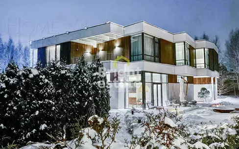 2-этажный коттедж 2 534 м² с отделкой