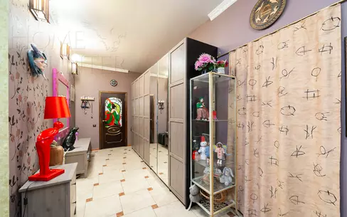 2-этажный коттедж 360 м² с отделкой