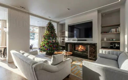 3-этажный таунхаус 290 м² с отделкой