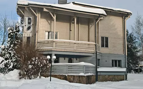 3-этажный коттедж 680 м² с отделкой