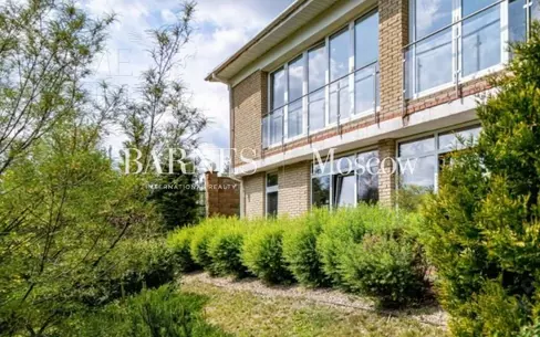 3-этажный коттедж 420 м² с отделкой