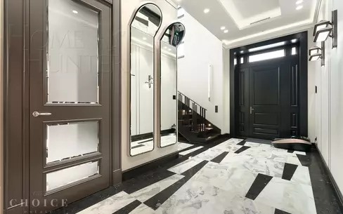 2-этажный коттедж 850 м² с отделкой