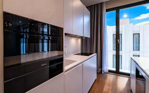 2-УРОВНЕВЫЕ АПАРТАМЕНТЫ С ОТДЕЛКОЙ 282.2 М² НА 6 ЭТАЖЕ