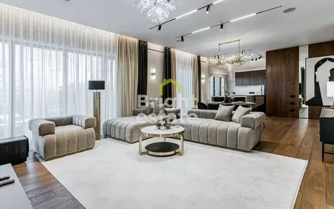 4-КОМН. КВАРТИРА С ОТДЕЛКОЙ 200 М² НА 7 ЭТАЖЕ