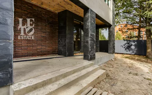 2-этажный коттедж 230 м² без отделки