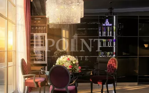 3-КОМН. КВАРТИРА С ОТДЕЛКОЙ 130 М² НА 3 ЭТАЖЕ