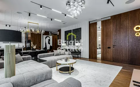 4-КОМН. КВАРТИРА С ОТДЕЛКОЙ 200 М² НА 7 ЭТАЖЕ