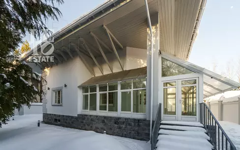 3-этажный коттедж 618 м² с отделкой