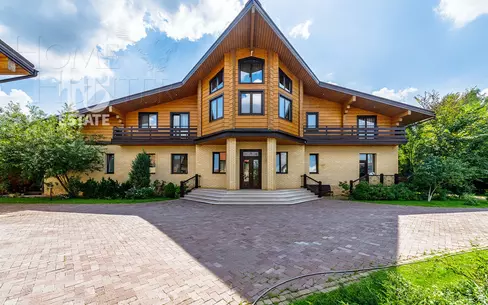 2-этажный коттедж 800 м² с отделкой