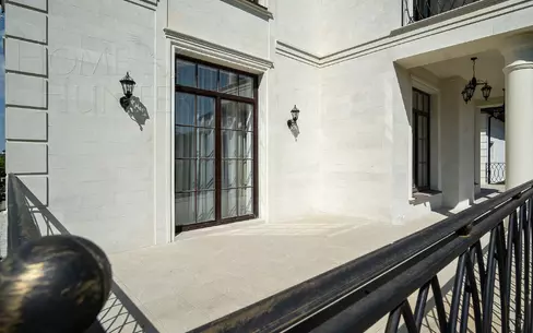 2-этажный коттедж 610 м² с отделкой