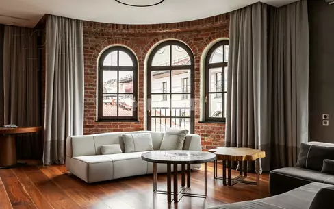 4-КОМН. КВАРТИРА С ОТДЕЛКОЙ 184.1 М² НА 4 ЭТАЖЕ