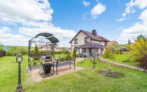 2-этажный коттедж 370 м² с отделкой