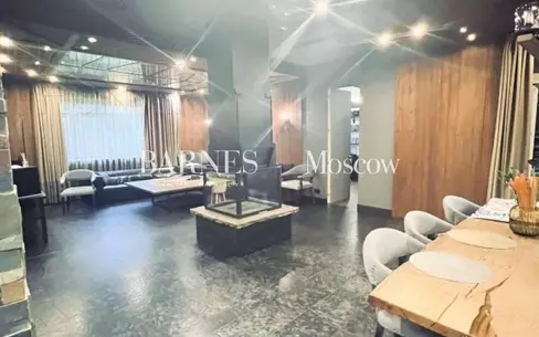 3-этажный коттедж 700 м² с отделкой