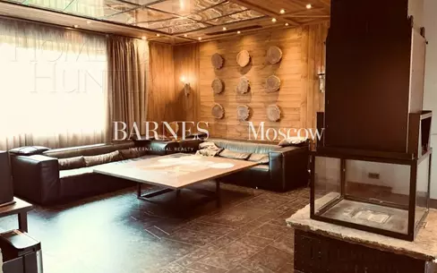 3-этажный коттедж 700 м² с отделкой