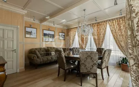 2-этажный коттедж 450 м² с отделкой