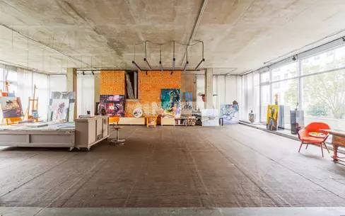 4-КОМН. КВАРТИРА БЕЗ ОТДЕЛКИ 220 М² НА 1 ЭТАЖЕ