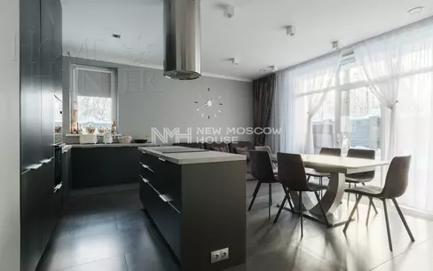 2-этажный коттедж 211 м² с отделкой