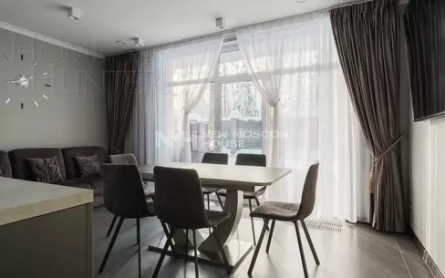 2-этажный коттедж 211 м² с отделкой