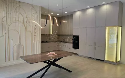 2-этажный коттедж 383 м² с отделкой