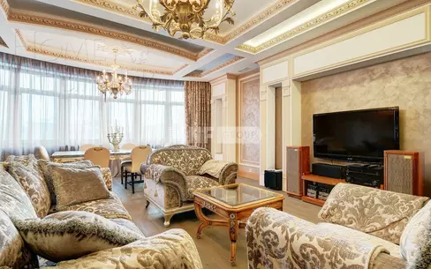 3-КОМН. КВАРТИРА С ОТДЕЛКОЙ 135 М² НА 7 ЭТАЖЕ