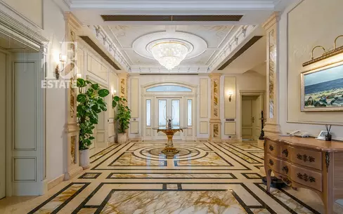 2-этажный коттедж 1 500 м² с отделкой