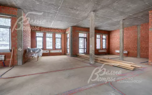 КОТТЕДЖ 361 м² без отделки