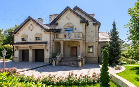 2-этажный коттедж 640 м² с отделкой