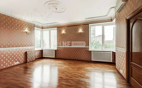 6-КОМН. КВАРТИРА С ОТДЕЛКОЙ 248 М² НА 4 ЭТАЖЕ