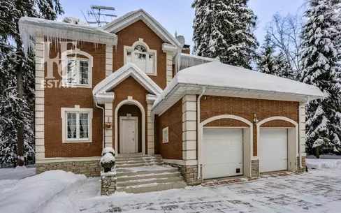 2-этажный коттедж 450 м² с отделкой