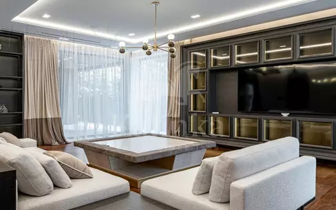 2-этажный коттедж 1 000 м² с отделкой