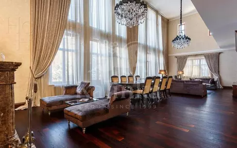 3-этажный коттедж 700 м² с отделкой