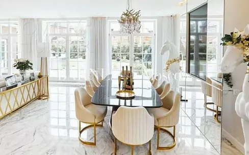 2-этажный коттедж 550 м² с отделкой