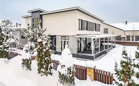 2-этажный коттедж 495 м² с отделкой