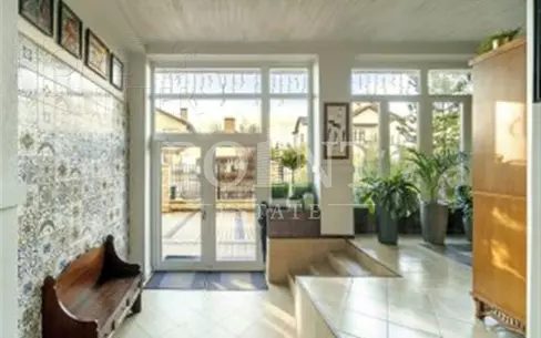 2-этажный коттедж 570 м² с отделкой