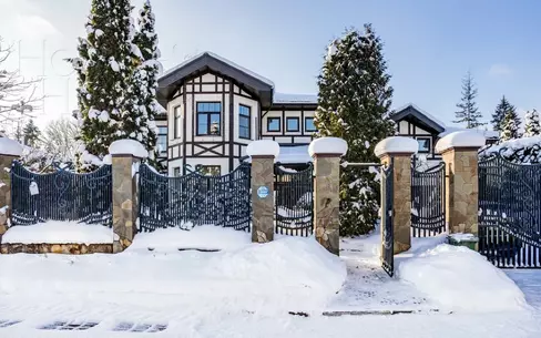 2-этажный коттедж 615 м² с отделкой