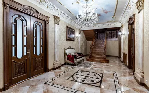 2-этажный коттедж 623 м² с отделкой