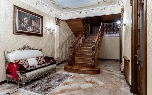 2-этажный коттедж 623 м² с отделкой