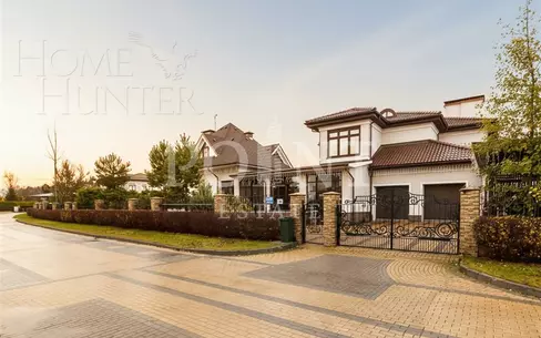 2-этажный коттедж 570 м² с отделкой