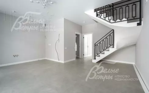 3-этажный коттедж 148 м² с отделкой