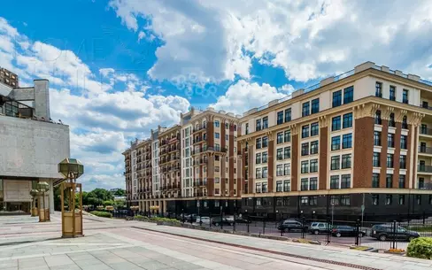 4-КОМН. КВАРТИРА БЕЗ ОТДЕЛКИ 224.6 М² НА 2 ЭТАЖЕ