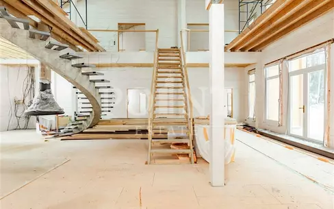 2-этажный коттедж 775 м² без отделки