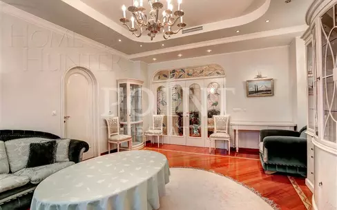 5-КОМН. КВАРТИРА С ОТДЕЛКОЙ 160 М² НА 8 ЭТАЖЕ