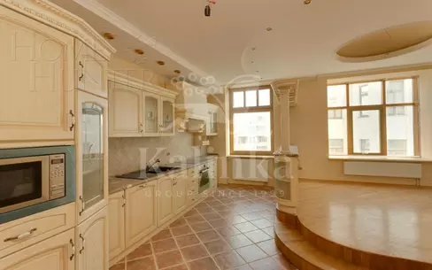 6-КОМН. КВАРТИРА С ОТДЕЛКОЙ 412 М² НА 4 ЭТАЖЕ