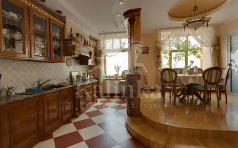 6-КОМН. КВАРТИРА С ОТДЕЛКОЙ 412 М² НА 4 ЭТАЖЕ