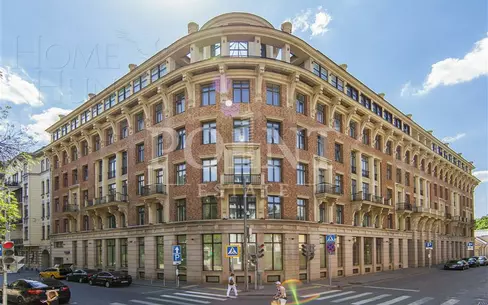 5-КОМН. КВАРТИРА БЕЗ ОТДЕЛКИ 252 М² НА 4 ЭТАЖЕ