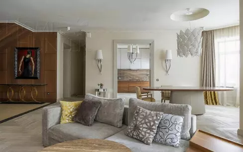 2-этажный коттедж 373 м² с отделкой