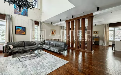 2-этажный коттедж 500 м² с отделкой