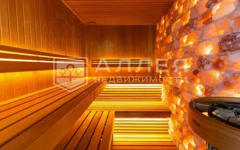 2-этажный коттедж 900 м² с отделкой