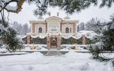 2-этажный коттедж 2 327 м² без отделки