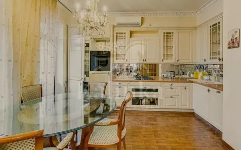 2-УРОВНЕВАЯ КВАРТИРА С ОТДЕЛКОЙ 320 М² НА 5 ЭТАЖЕ